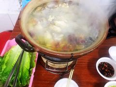 -威邵鸡煲(西华路总店)