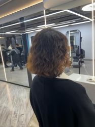 -奈川烫染Salon