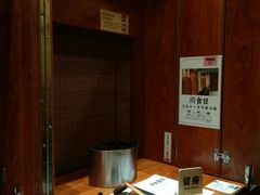 -独食火锅·半米屋台(直营总店)