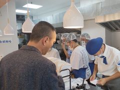 -李与白包子铺(桐梓林店)