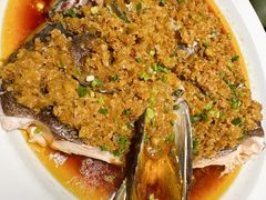 -楚山晓·湖北菜(武汉光谷K11店)