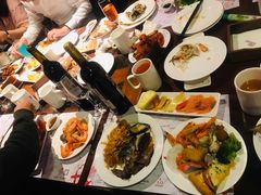 -四海一家自助餐(益田假日广场店)