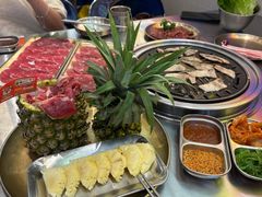 -哈哈碳都·牛肋条无限自助烤肉(宝龙店)