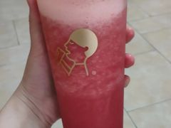 草莓-喜茶(广州番禺奥园广场店)