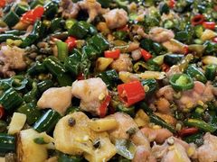民国霸王兔-杨记隆府(时代天街店)