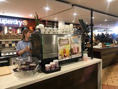 -伯肯黑德角名品折扣购物中心