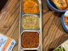 -明洞阿姨·韩式酱蟹烤肉·创意料理(三元桥店)