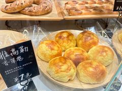-分子跳动鲜活面包(五一大道店)