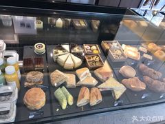-星巴克(郑州普罗旺世店)