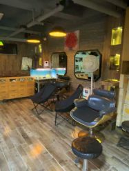 -青木造型HAIR·あおき髪を刈る潮人店