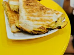 -嗨皮儿·现蒸面皮(抄纸巷店)
