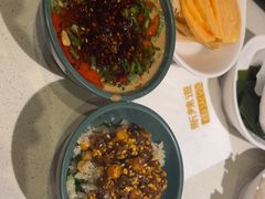 -新辣道鱼火锅(上地华联店)