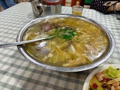 -卢六川汤肉(南方花园店)