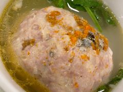 蟹粉狮子头-怡园饭店-餐厅(四望亭店)