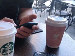 -星巴克臻选(上海长风大悦城店)