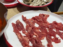 -毛辣果·贵州红酸汤牛肉火锅(西单店)