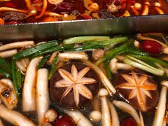 -湊湊火锅·茶憩(新中关购物中心店)