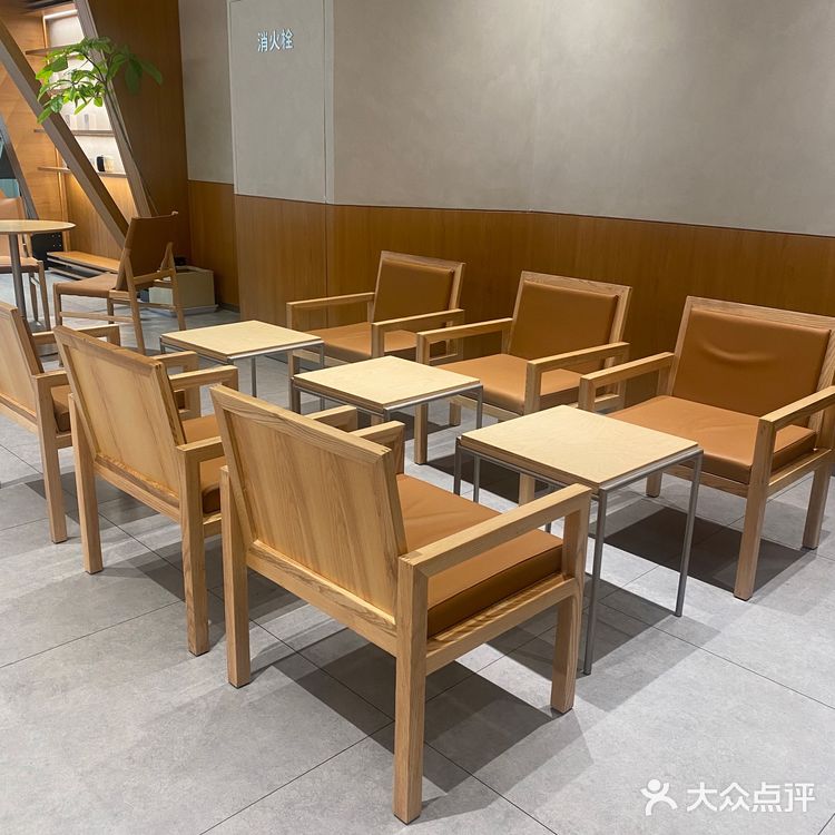 起猛了‼️我在Mstand点了杯冬阴功气泡美式‼️