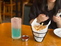 独角兽鸡尾酒-COMMUNE幻师(五角场店)