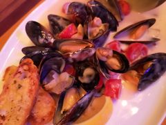 青口贝-MR.ROCKY洛奇先生RESTAURANT&BAR(宝安壹方城店)