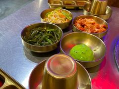 -釜山火炉·海鲜烤肉(紫藤路店)