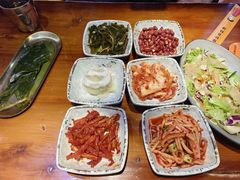 -火炉情韩国料理店(古田路店)