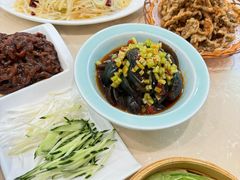 -顶顶香煎饼家常菜(金花南路店)
