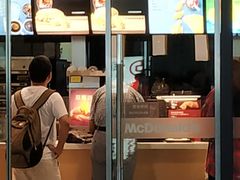 门面-麦当劳(高铁南站店)