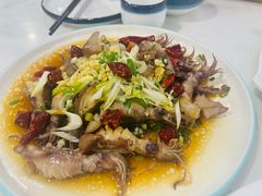 带膏小管-威海渔村(黄兴路店)