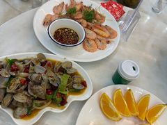 -覃记海鲜美食餐厅