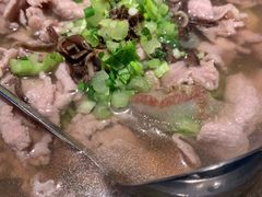 -肖四女乐山跷脚牛肉(南汇大学城生活广场店)