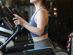 -广州天河希尔顿酒店