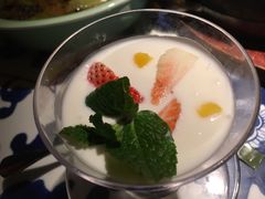 西子老酸奶-绿茶餐厅(领展购物广场·中关村店)