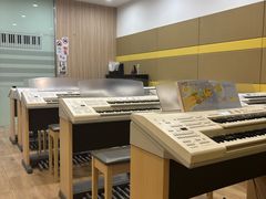 -雅马哈音乐中心 钢琴双排键鼓吉他(静安大融城店)