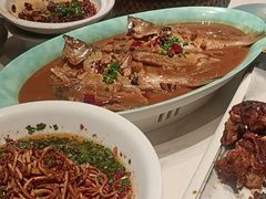 -老周家酱卤猪蹄私房菜(克拉玛依西街店)