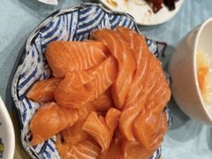 -金马门国际美食百汇(珞喻路店)