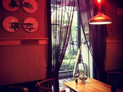 靠窗位-阿兹凯乐·老洋房西餐