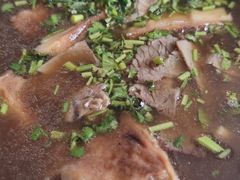-清真·白家牛肉罩火烧老店(育才街店)
