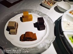 -羲和雅苑•北京烤鸭(陆家嘴中心店)