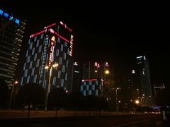 -南京眼步行桥