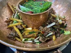 -牛喵喵铜锅牛肉馆