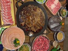 -旧街市鲜货老火锅(大光路店)