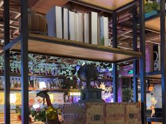 -领鲜活海鲜榴莲自助火锅(东门店)