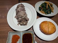 -贯贯吉·清真餐厅(浙江中路店)