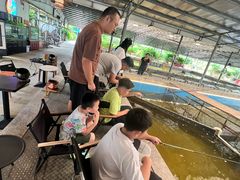 -粮心小农·大头虾亲子生态园(长发店)