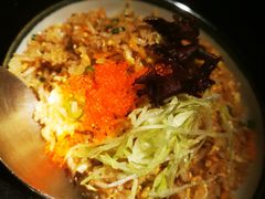 -穹六人间 people 6(岳阳路店)