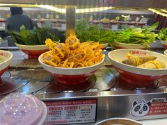 -围辣串串小火锅(李家村万达广场店)