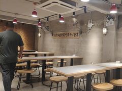 -窄巷口生烫牛肉米线(客村店)