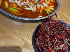 -邱金小炒·30 年盐帮江湖菜(自贡店)