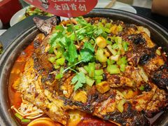 -辣尚瘾·烤鱼·新川菜(牡丹园直营店)